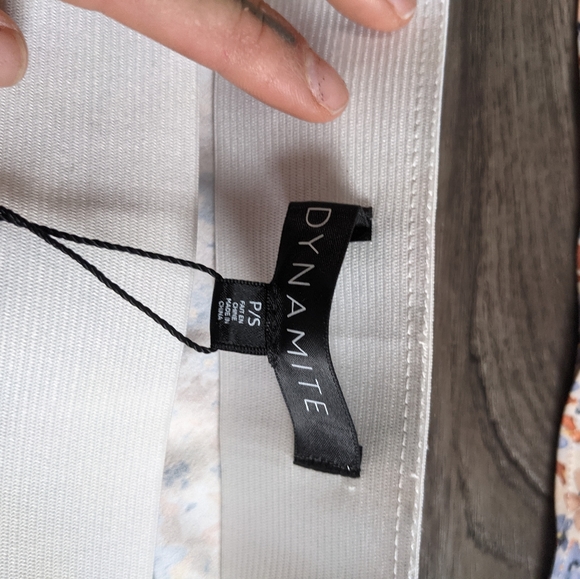 Dynamite 2 piece set! - Picture 4 of 7